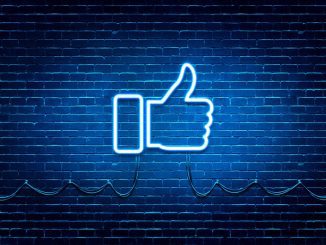 cách xem người lạ xem tin story trên facebook là ai